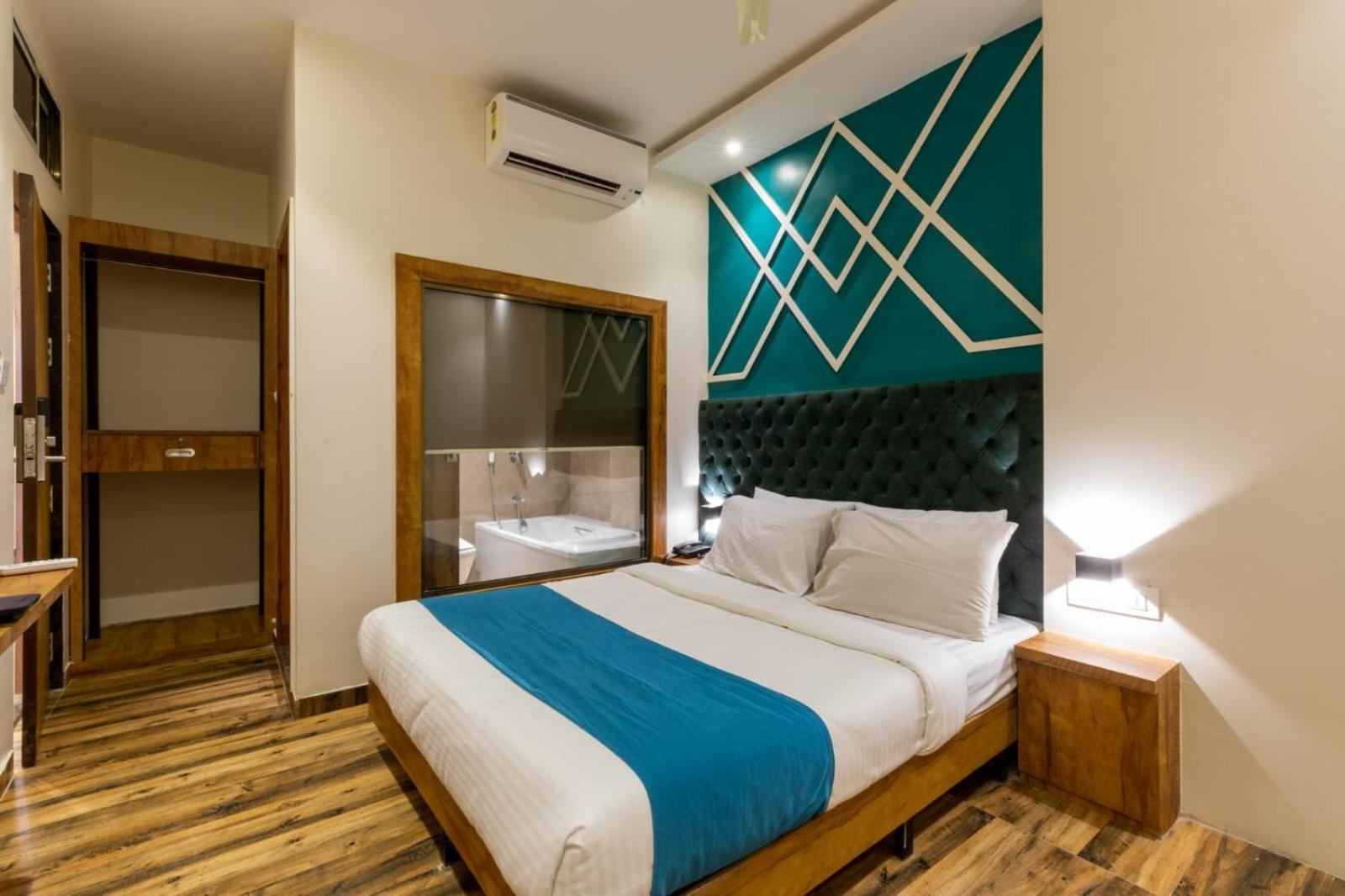 Prince Hotel Mumbai Exterior photo